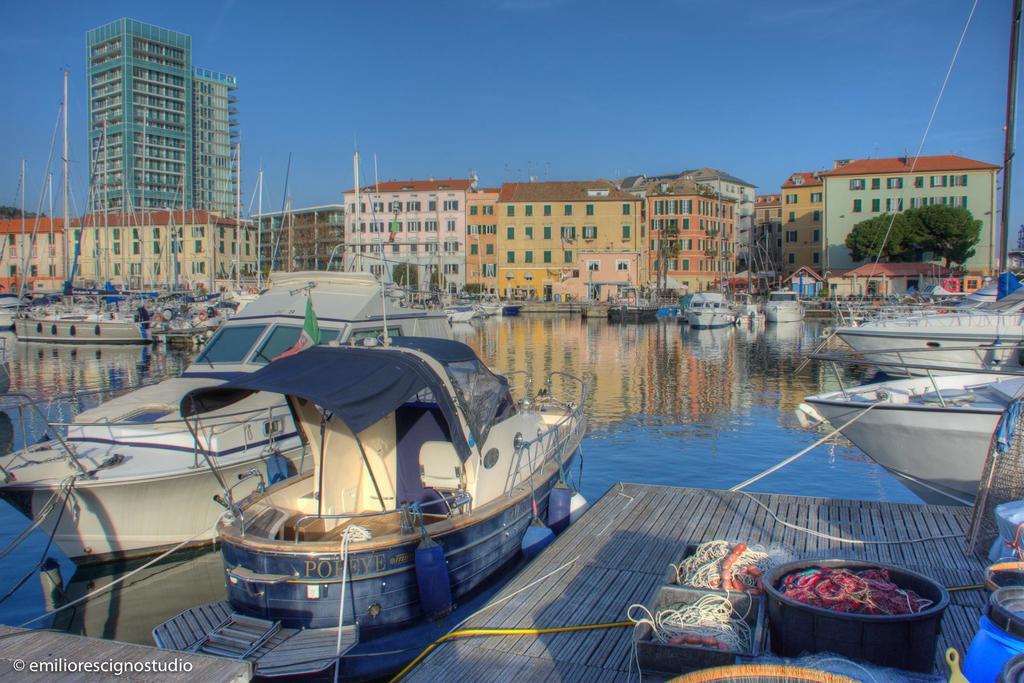 Hotel Club Nautico Savona Exterior foto
